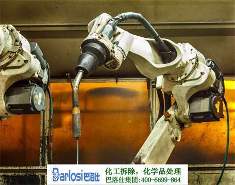 香坊幕墻清洗公司：將您的建筑物潤裝得更持久有效